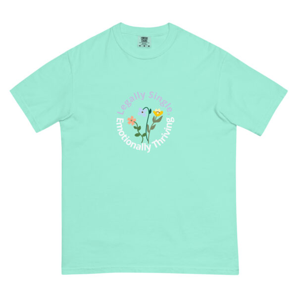 Legally Single Emot Thriv'ng - Unisex heavyweight T-shirt - MB Collection